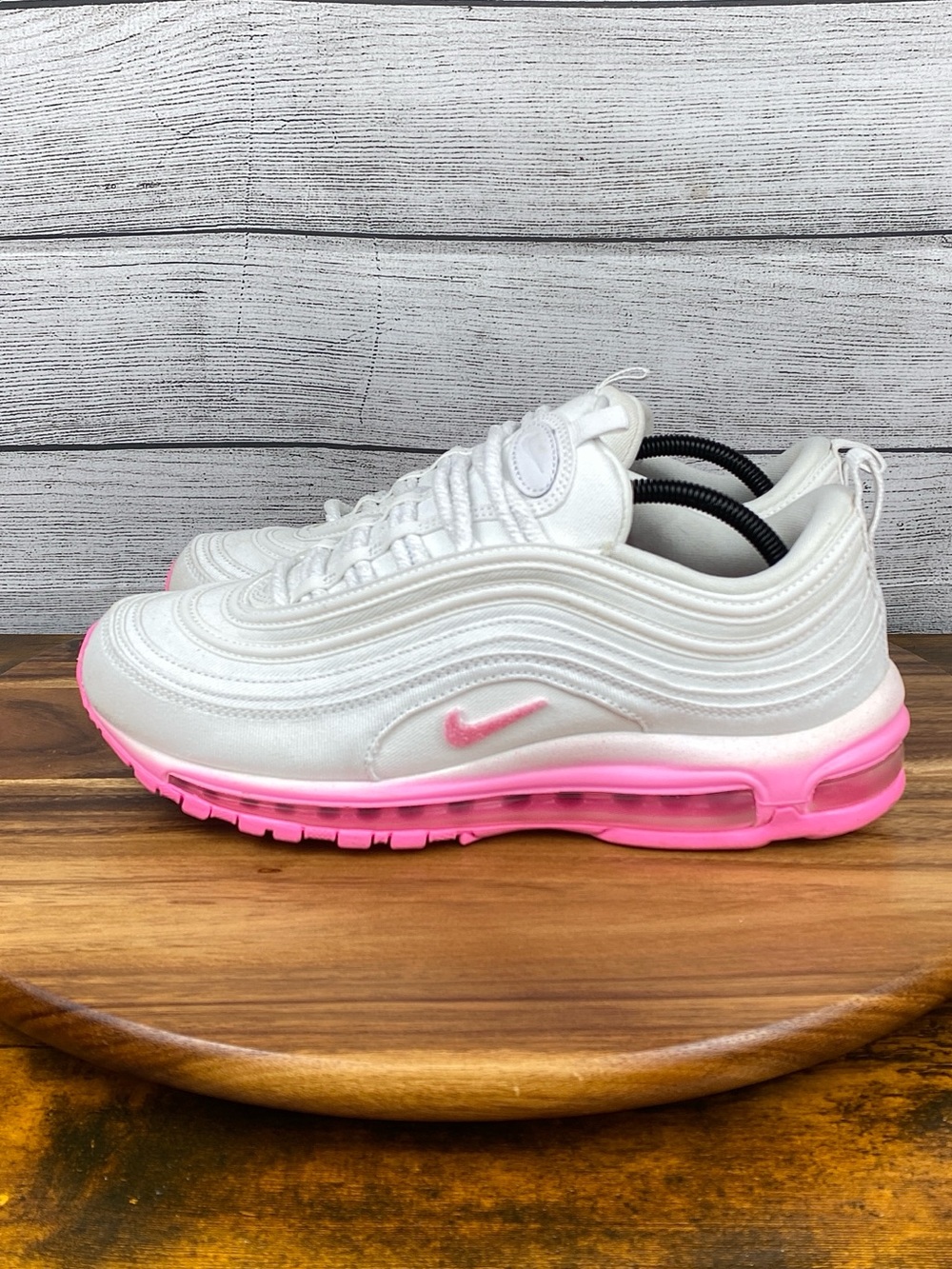 Nike Air Max 97 SE White Chenille Swoosh Pink Foam Shoe FJ4549-100 Women Size 12
